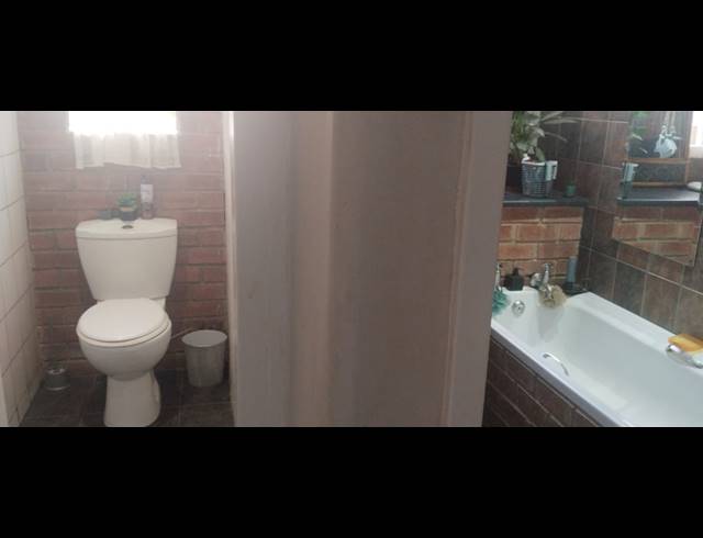 3 BEDROOM HOUSE FOR SALE IN DALESIDE